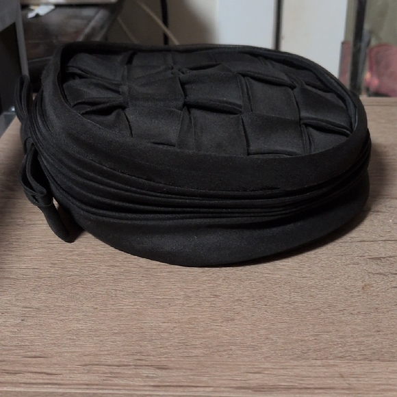 Elegant Black Woven Women's Vintage Hat - Picture 3 of 5